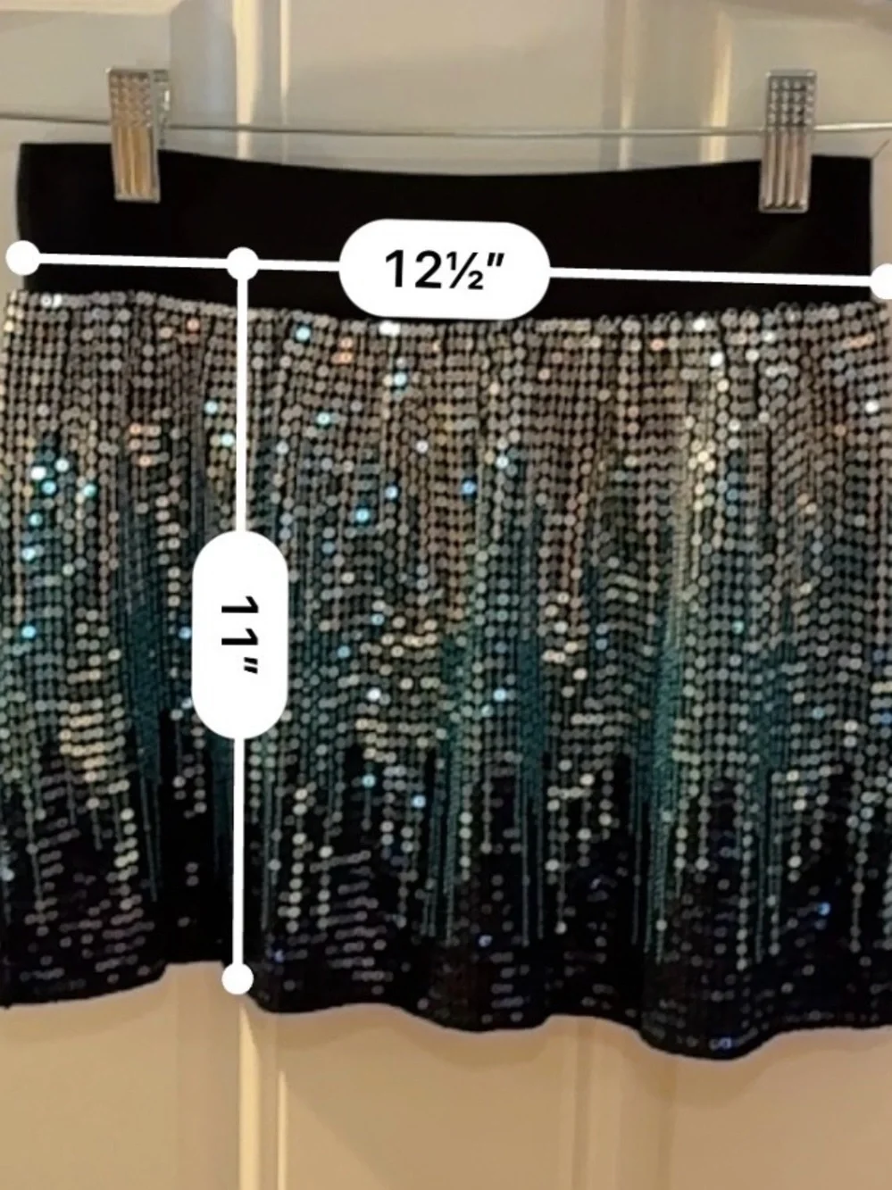 ✨ Stunning Free People Vintage Y2K Ombré Sequin Mini Skirt ✨
